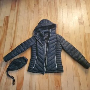 Michael Kors - puffer jacket and pouch - size XS
